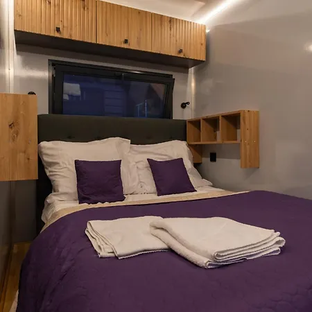 Úszó hotel River Houseboats - Private Bay Prága
