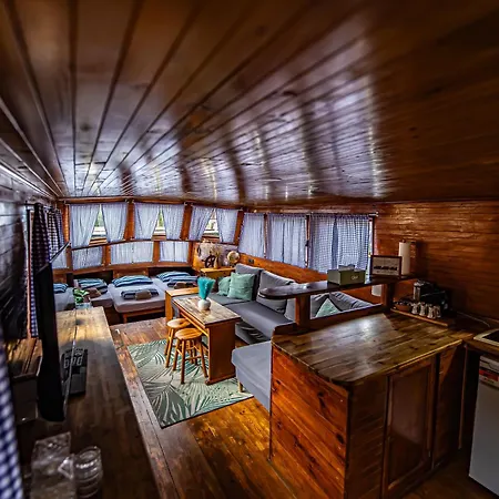 River Houseboats - Private Bay Hotel na wodzie